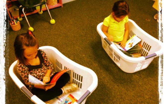 niño en la guardería